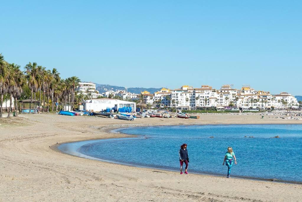 Incredible Luxury Location In Puerto Banus Beach For Families Marbella Zewnętrze zdjęcie