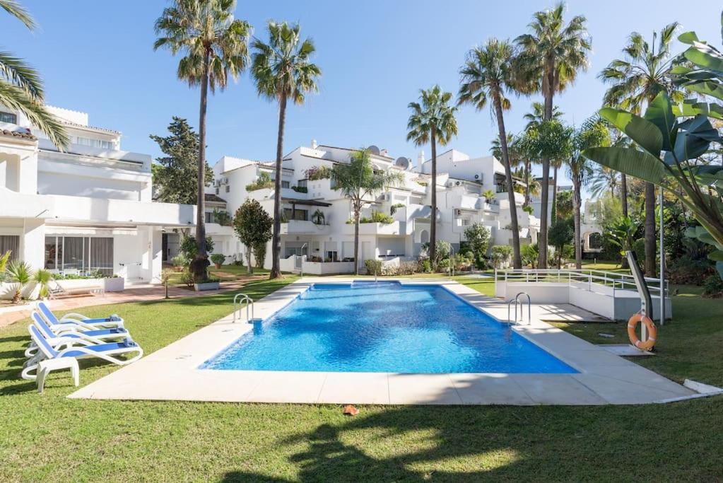 Incredible Luxury Location In Puerto Banus Beach For Families Marbella Zewnętrze zdjęcie