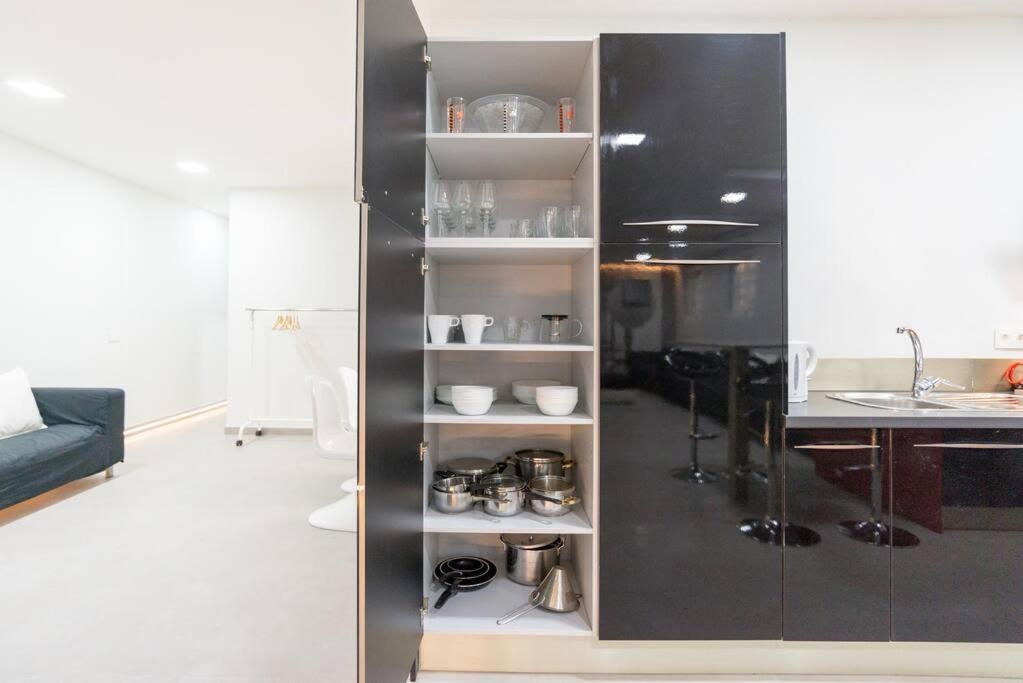 Incredible Luxury Location In Puerto Banus Beach For Families Marbella Zewnętrze zdjęcie