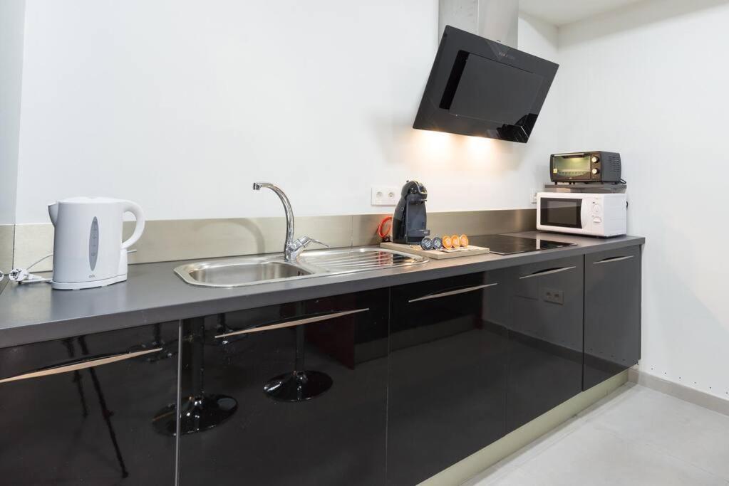 Incredible Luxury Location In Puerto Banus Beach For Families Marbella Zewnętrze zdjęcie